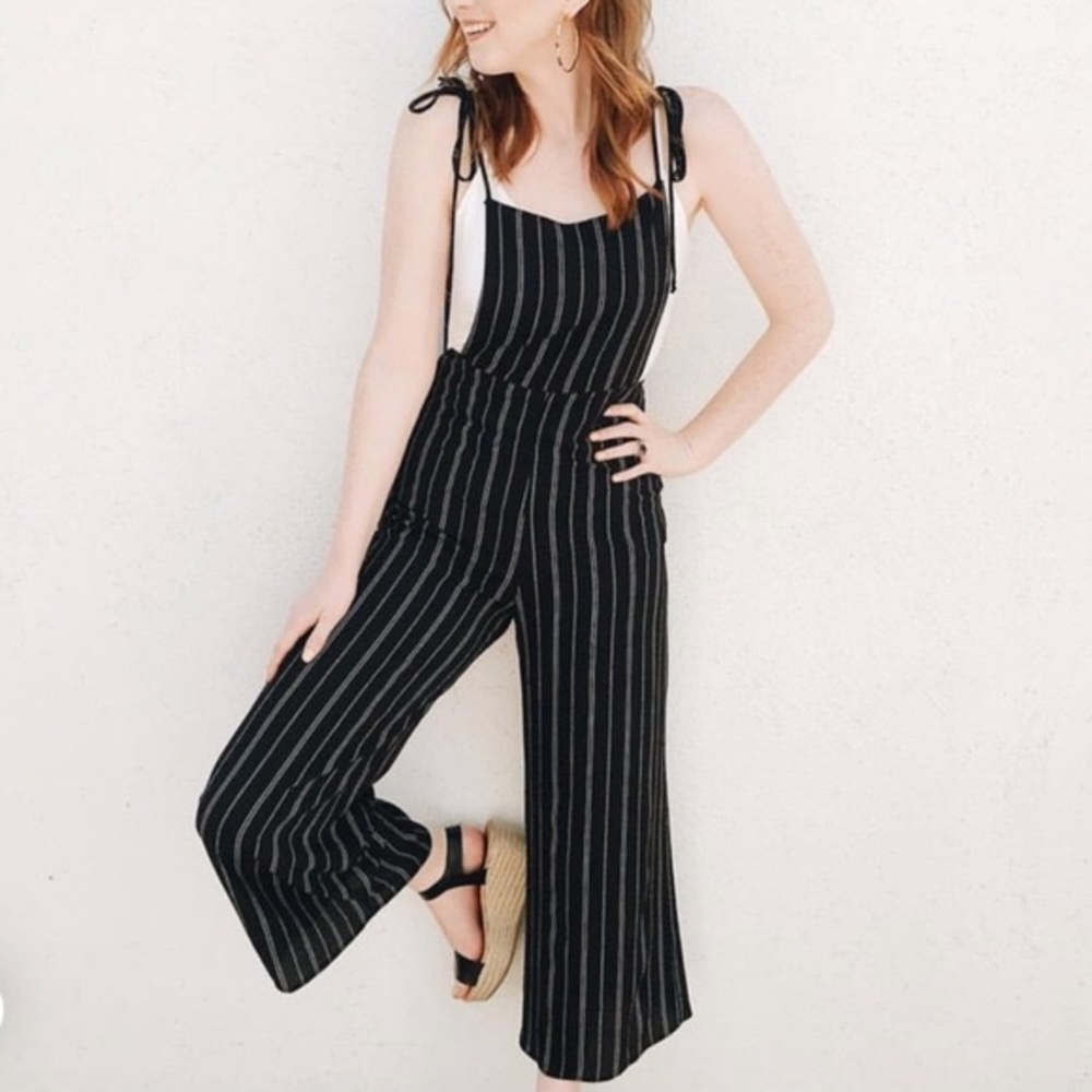 Carly Jean Los Angeles Oliver Jumper